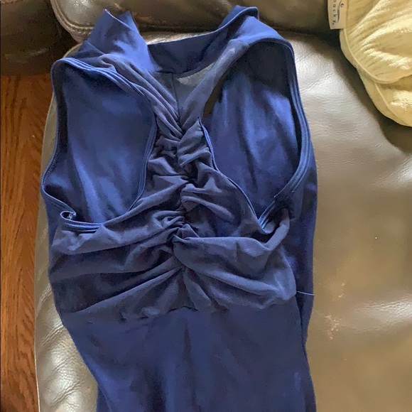 Mesh back leotard - Picture 2 of 3